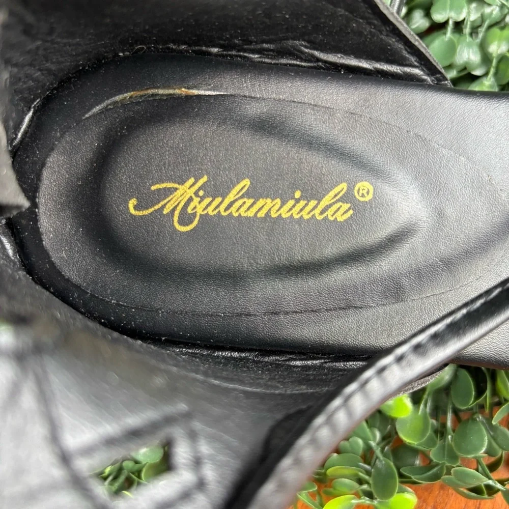 MIULAMIULA GLADIATOR LACE UP SANDALS SIZE 39- 9US